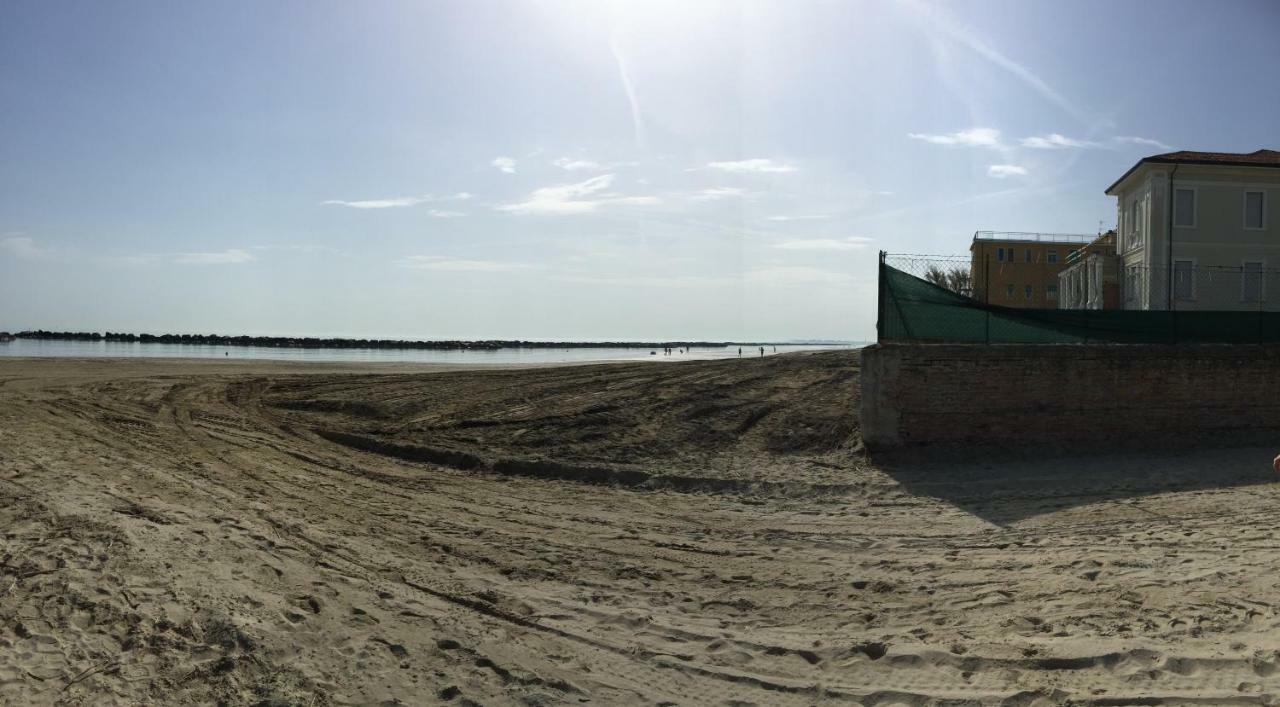 Il Rifugio Del Pescatore Apartment Rimini Luaran gambar