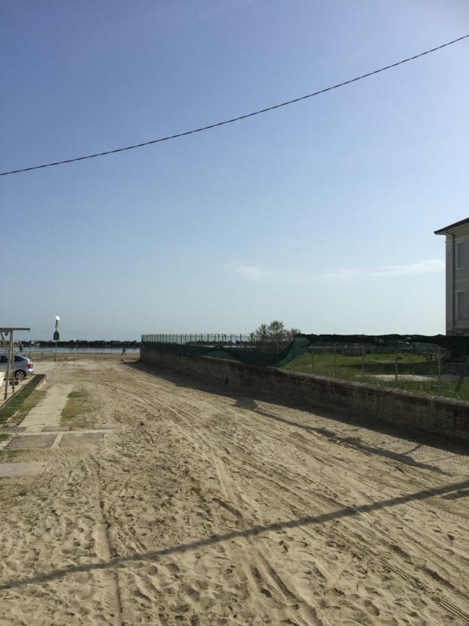 Il Rifugio Del Pescatore Apartment Rimini Luaran gambar