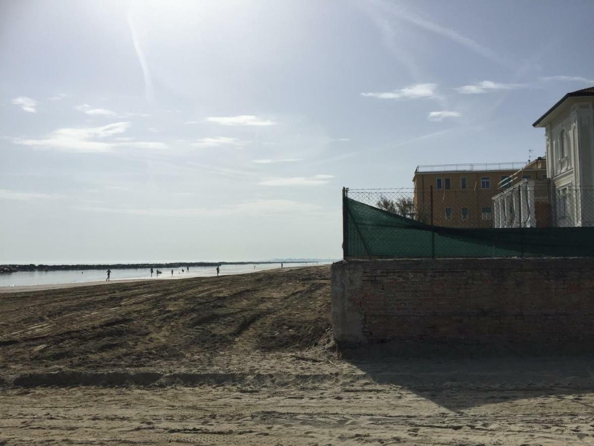Il Rifugio Del Pescatore Apartment Rimini Luaran gambar